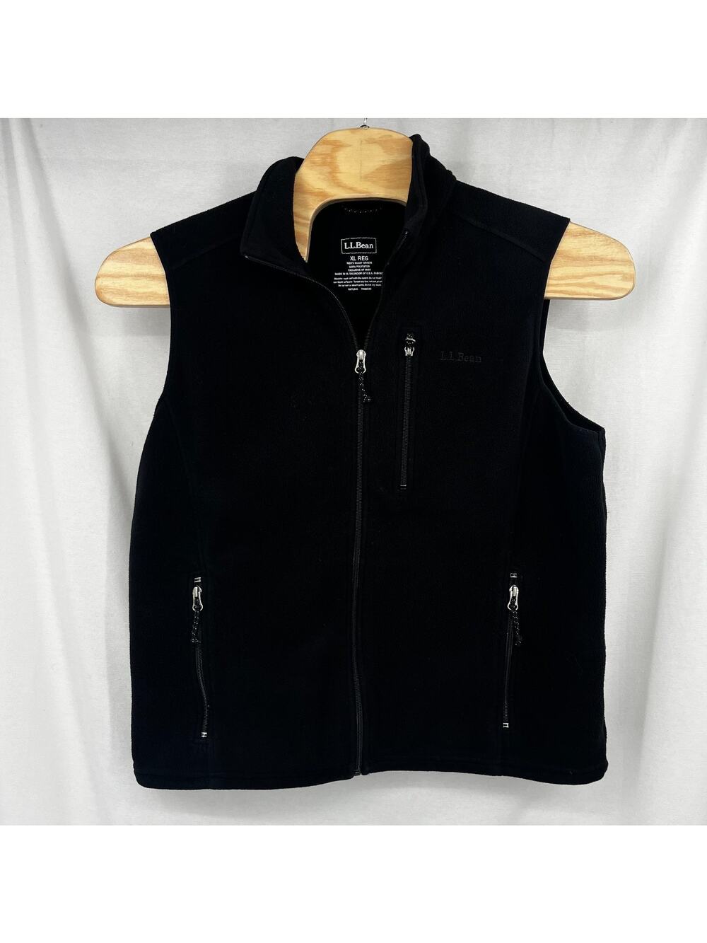 LL Bean Vest Mens XL Black Fleece Outdoor Warm Double Pockets Regular Zip Up